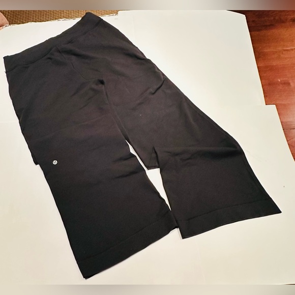 lululemon athletica Still Pant (Regular) in Black Size: 10 - Picture 11 of 14